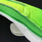 Hot Sale Latex Soccer Goalkeeper Football Gloves - Image 6