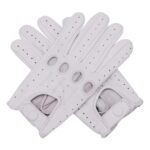 Breathable Car Driving Gloves: Modern Automotive Lifestyle - Image 4